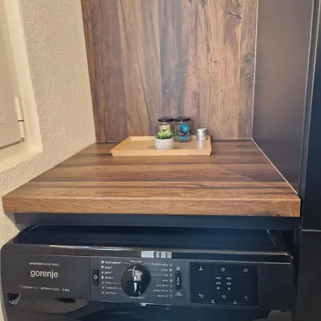 Maris I Maksim Tribalj