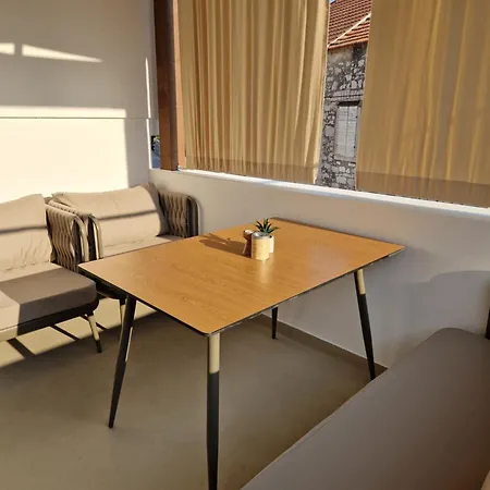 Apartment Maris I Maksim *