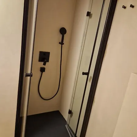 公寓 Maris I Maksim