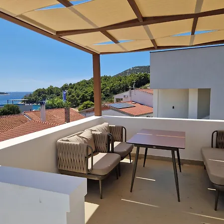 Maris I Maksim דירה *